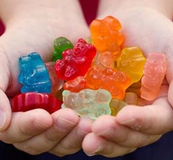 What are the types of edible gummies?